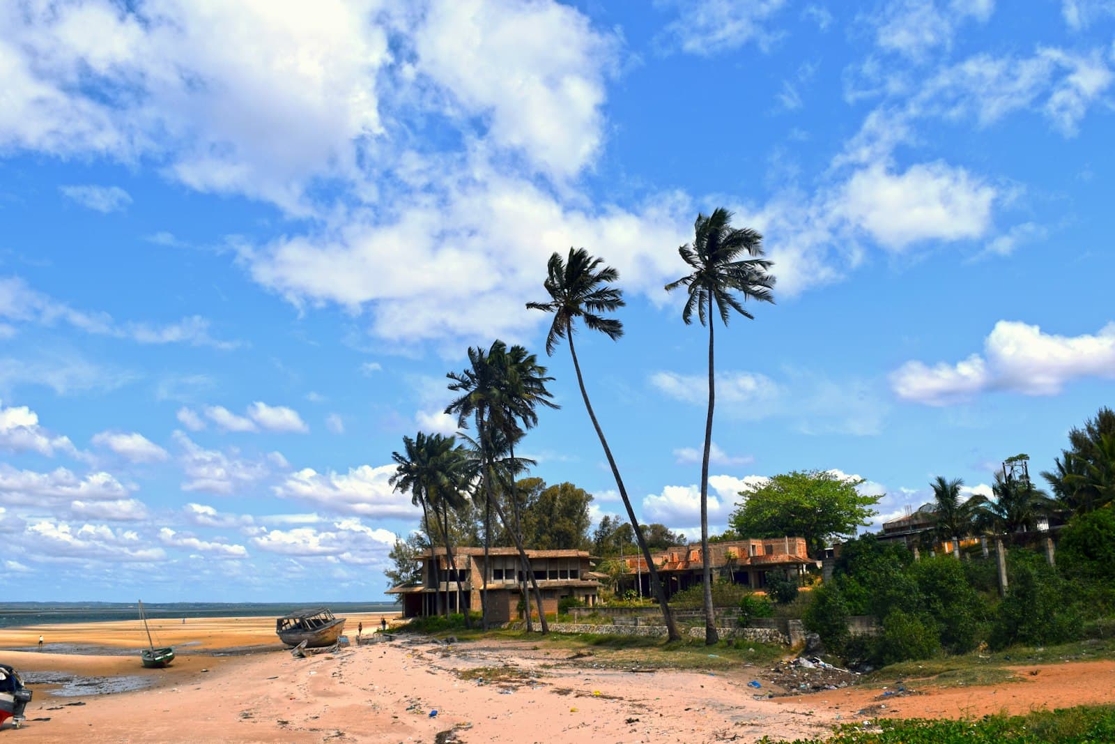 Maputo + Bilene 5-Day Group Getaway
